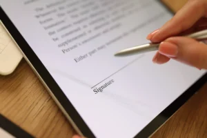 Benefits of e-signature for orthodontists